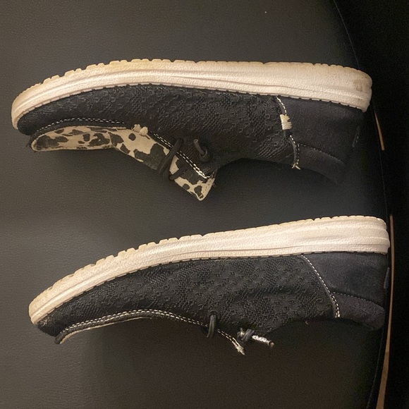 Cow print hey dudes - Picture 3 of 6